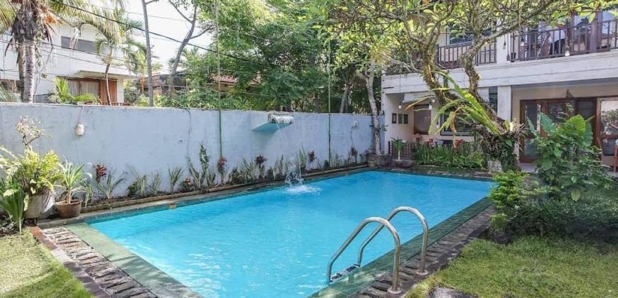 Villa Dekat Bebek Bengil Ubud